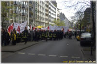 "....... und das mit lautem Get&ouml;sse!!!"